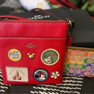 willing to trade Limited edition Disney parks crossbody bag